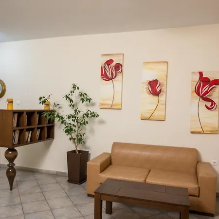 Aparthotel Konstantinos & 2