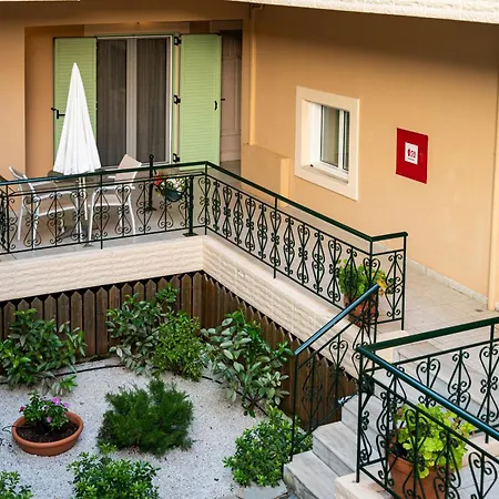 Apartahotel Konstantinos Hotel&apartments 2 3*