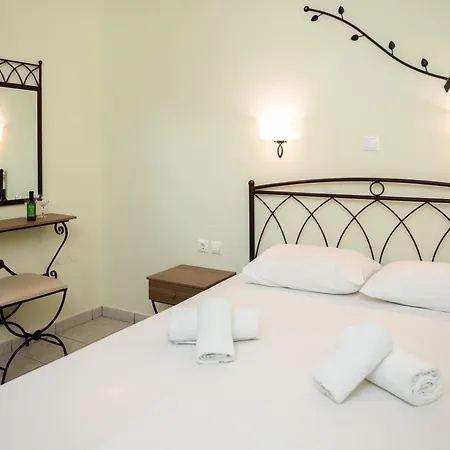 Aparthotel Konstantinos & 2
