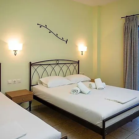 Konstantinos & 2 Aparthotel Nydri (Lefkada)