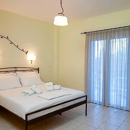 Konstantinos & 2 Aparthotel Nydri (Lefkada)