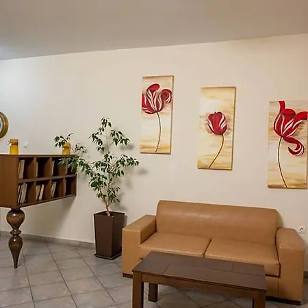 Konstantinos & 2 Aparthotel Nydri (Lefkada)